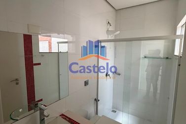 Casa &agrave; venda - 256m&sup2; - JARDIM BIRIGUI