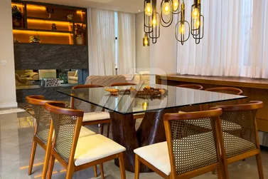 Casa &agrave; venda - 310m&sup2; - Residencial Euro Park