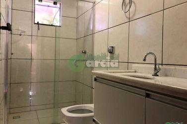 Casa &agrave; venda - 93m&sup2; - Jardim Veneza