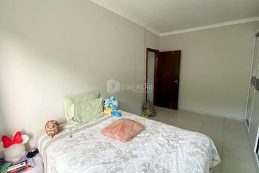 Sobrado &agrave; venda - 197m&sup2; - Zona II