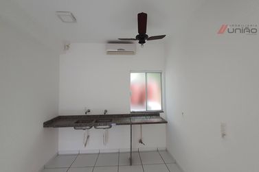 Sal&atilde;o Comercial &agrave; venda - 319m&sup2; - Zona I-a