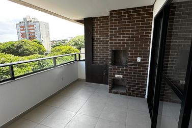 Apartamento &agrave; venda - 143m&sup2; - Zona I
