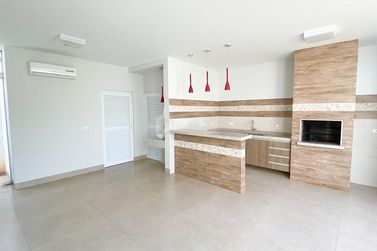 Casa &agrave; venda - 219m&sup2; - Condom&iacute;nio Portal das &Aacute;guas