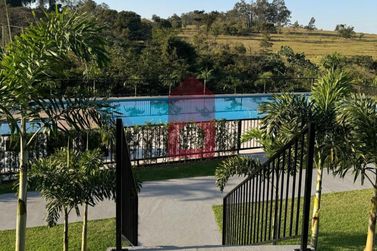 Casa &agrave; venda - 154m&sup2; - Paysage Unique Condom&iacute;nio