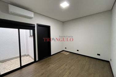 Casa para alugar - ZONA I