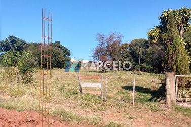 Ch&aacute;cara &agrave; venda - 3795m&sup2; - -