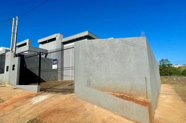 Casa &agrave; venda - 183m&sup2; - 