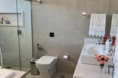 Casa &agrave; venda - 453m&sup2; - Condom&iacute;nio Residencial Ecoville