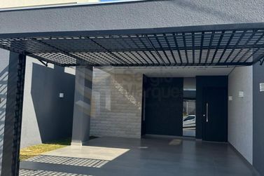 Casa &agrave; venda - 214m&sup2; - Jardim Imigrantes II
