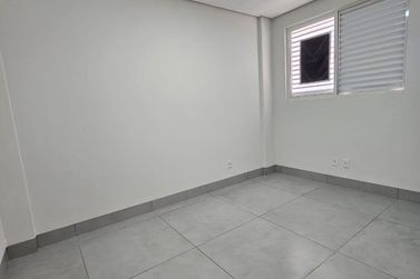 Apartamento &agrave; venda - 86m&sup2; - Zona I-a
