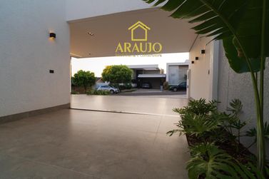 Casa &agrave; venda - 250m&sup2; - Zona VII