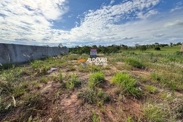 Terreno &agrave; venda - Jardim Imp&eacute;rio do Sol II