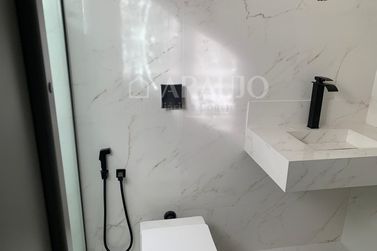 Casa &agrave; venda - 185m&sup2; - Jardins de Versailles