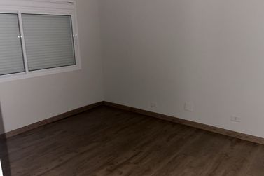 Casa &agrave; venda - 150m&sup2; - Jardim Lisboa