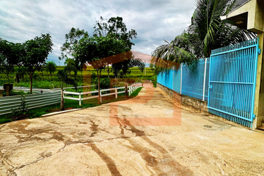 S&iacute;tio &agrave; venda - Rodovia Antonio Pedroso