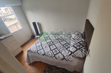 Apartamento &agrave; venda - 53m&sup2; - Zona III