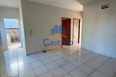 Casa para alugar - 62m&sup2; - ZONA VI
