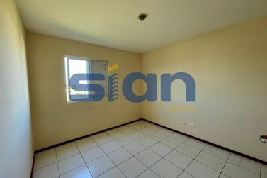 Apartamento para alugar - 75m&sup2; - Jardim Cruzeiro