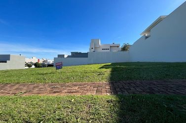 Terreno &agrave; venda - 432m&sup2; - -