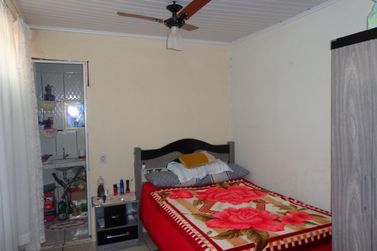 Sal&atilde;o Comercial &agrave; venda - 119m&sup2; - Zona Armazem