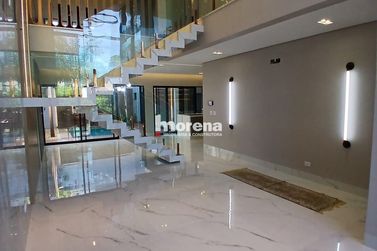 Sobrado &agrave; venda - 308m&sup2; - Zona V