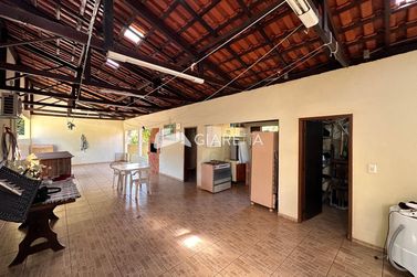 Casa &agrave; venda - 167m&sup2; - CENTRO