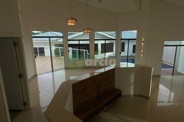 Sobrado &agrave; venda - 439m&sup2; - Zona I-A