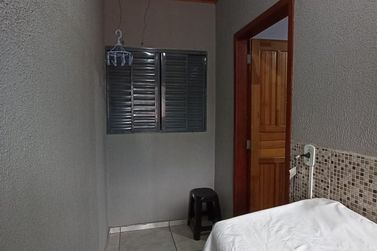 Casa &agrave; venda - 100m&sup2; - Serra dos Dourados