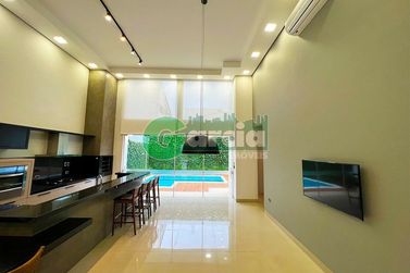 Casa &agrave; venda - 219m&sup2; - Residencial Portal das &Aacute;guas