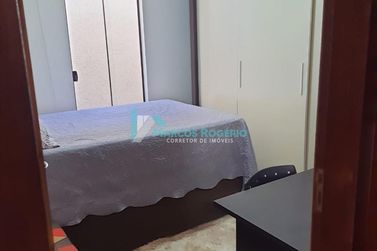 Casa &agrave; venda - 177m&sup2; - Parque Residencial Interlagos II