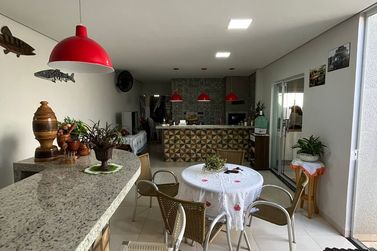 Casa &agrave; venda - 158m&sup2; - Jardim Birig&uuml;i