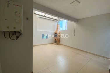 Casa &agrave; venda - 131m&sup2; - Jardim Primavera