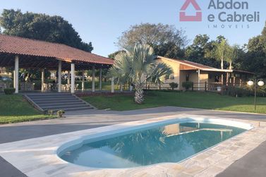 Ch&aacute;cara &agrave; venda - 47600m&sup2; - Pr 323