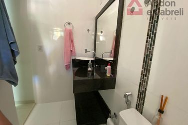 Casa &agrave; venda - 100m&sup2; - Jardim Canad&aacute;