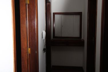 Apartamento para alugar - 130m&sup2; - Zona III