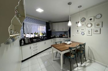 Sobrado &agrave; venda - 