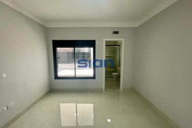Casa &agrave; venda - 137m&sup2; - 