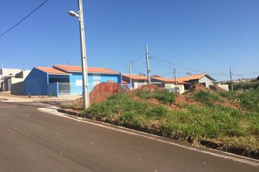 Terreno &agrave; venda - 205m&sup2; - BELLA VISTA