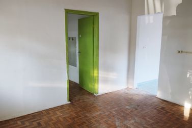 Casa para alugar - 85m&sup2; - ZONA V