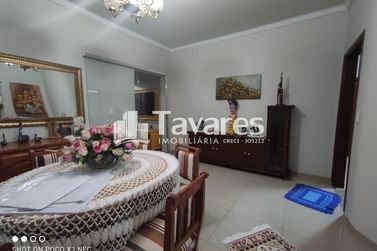 Casa &agrave; venda - 300m&sup2; - Zona II