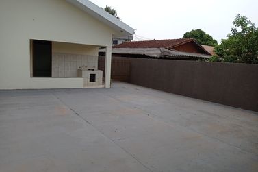 Casa &agrave; venda - 220m&sup2; - Parque San Remo