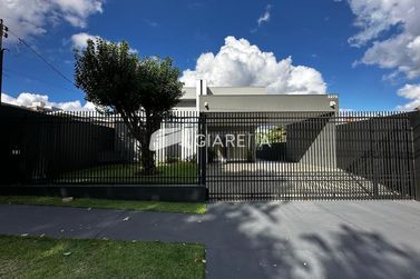 Casa &agrave; venda - 196m&sup2; - JARDIM LA SALLE