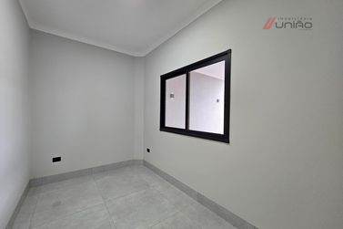 Casa &agrave; venda - 90m&sup2; - Jd. Est&acirc;ncia II