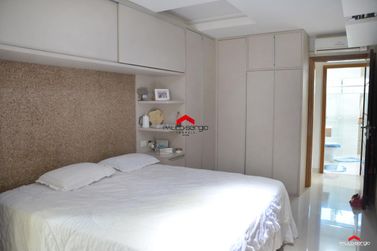 Casa &agrave; venda - 204m&sup2; - Jardim Belvedere