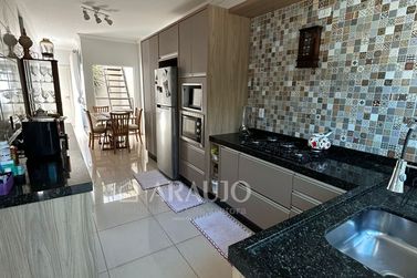 Casa &agrave; venda - 154m&sup2; - Jardim Oriente