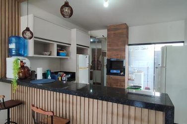 Casa &agrave; venda - 96m&sup2; - Parque Colina Verde