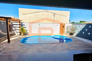 Casa &agrave; venda - 214m&sup2; - Jardim Tamoio