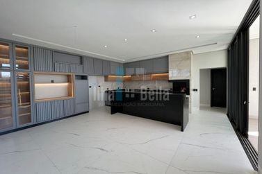 Sobrado &agrave; venda - 