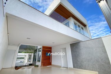 Sobrado &agrave; venda - 260m&sup2; - Jardim Alphavile