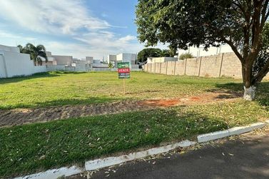 Terreno &agrave; venda - 527m&sup2; - CENTRAL PARK